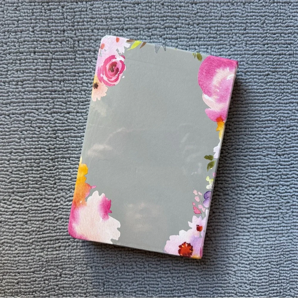 2026 Journal Book / Yearly Planner / Notebook (A5) - Picture 2 of 11